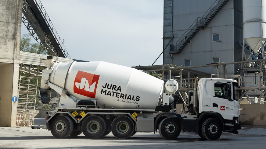 JURA Materials Kies und Beton AG Mittelland Transport &ndash; Mischfahrzeug X1A0275